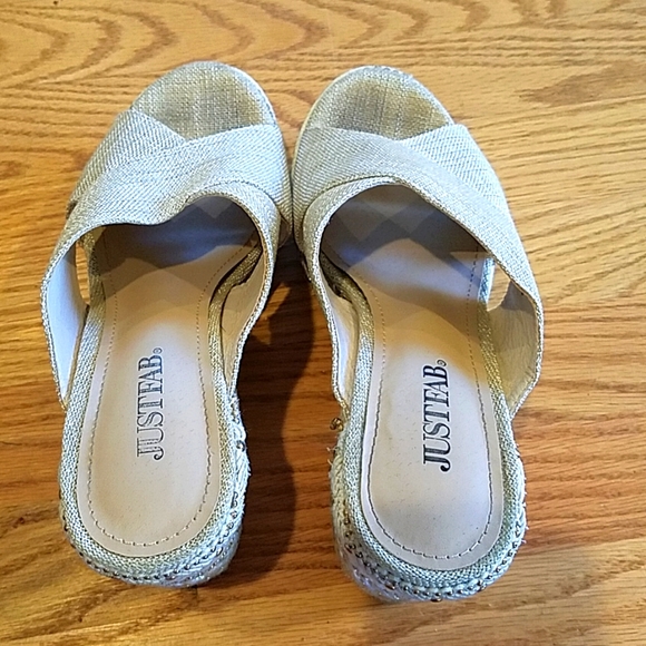 JustFab Platform Block Heel Sequin Beeded Sandals - Picture 6 of 10